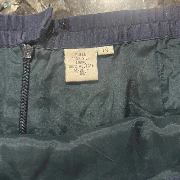 100%Silk pencil skirt - Picture 6 of 6